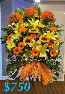 Mixed Flower Arrangement - A Standard CODE 21773